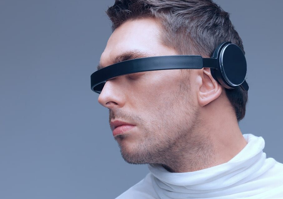 picture-handsome-man-with-futuristic-glasses 1-min picture-handsome-man-with-futuristic-glasses 1-min